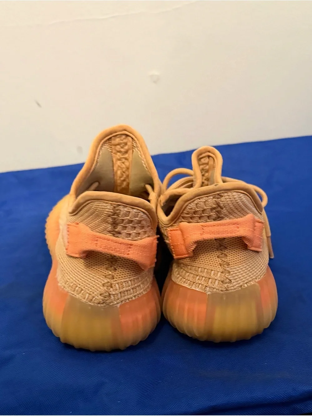 YEEZY Clay Knit Athletic Sneakers Mens 8/Womens 9.5
